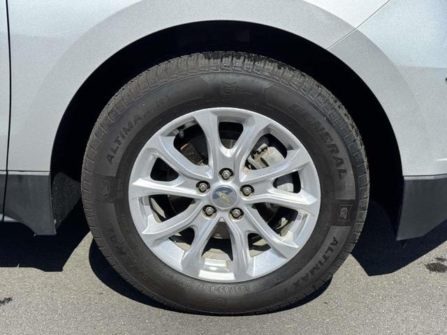 Photo of 2019 Silver Ice Metallic Chevrolet Equinox