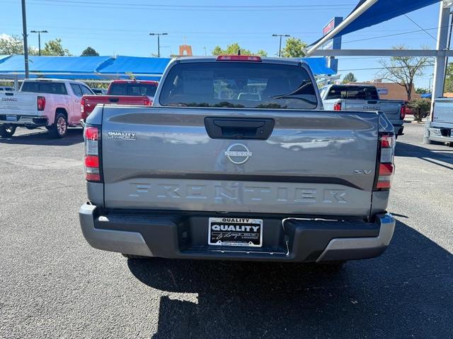 Photo of 2024 Gun Metallic Nissan Frontier