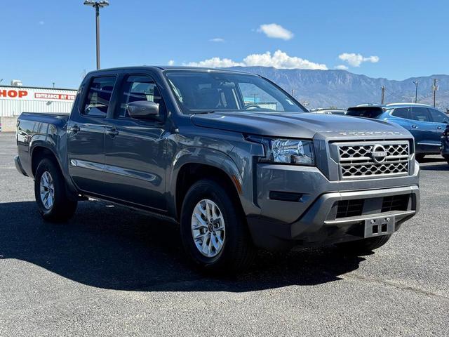 Photo of 2024 Gun Metallic Nissan Frontier