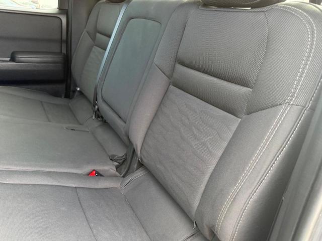 Photo of 2024 Gun Metallic Nissan Frontier