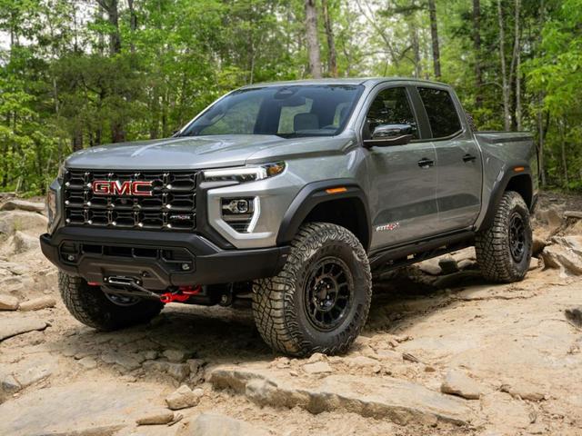 2024 GMC Canyon