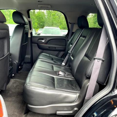 Photo of 2012 Black Chevrolet Tahoe