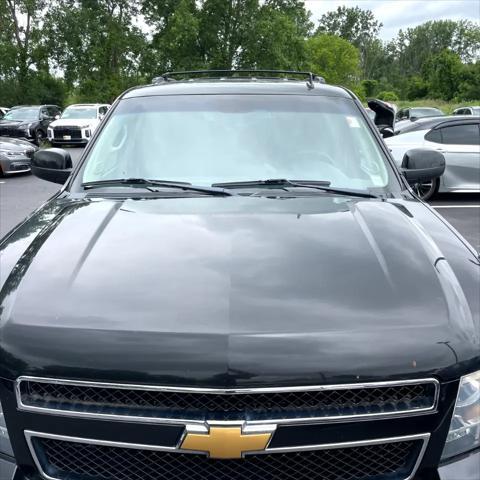 Photo of 2012 Black Chevrolet Tahoe