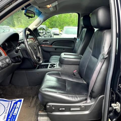 Photo of 2012 Black Chevrolet Tahoe