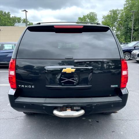 Photo of 2012 Black Chevrolet Tahoe