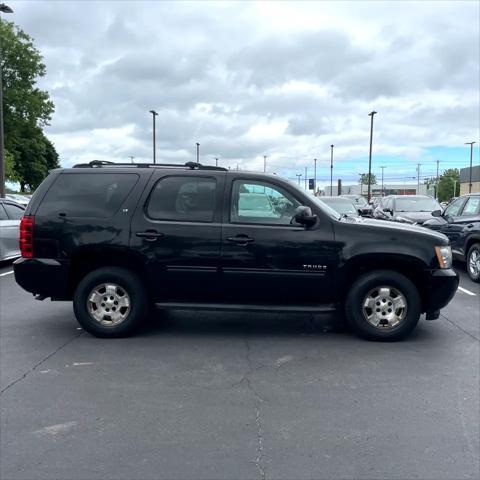Photo of 2012 Black Chevrolet Tahoe