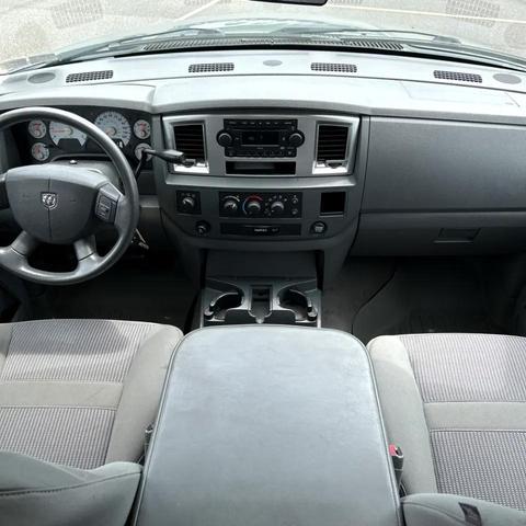 Photo of 2009 Gray Dodge Ram 2500