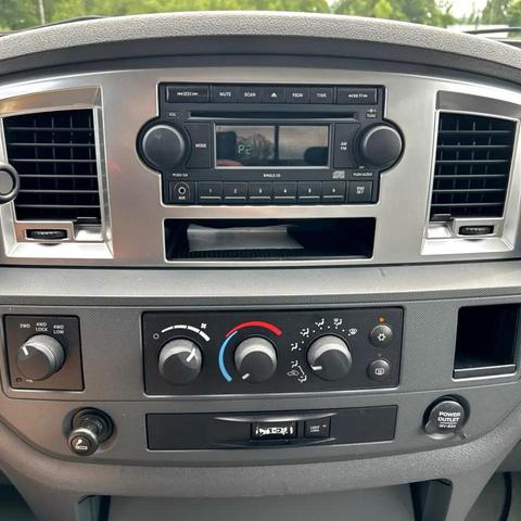 Photo of 2009 Gray Dodge Ram 2500