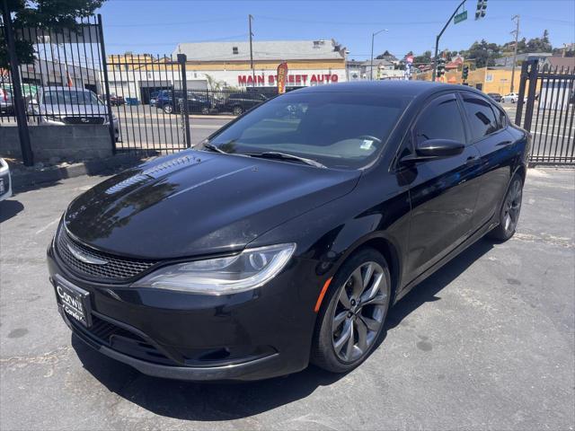 2016 Chrysler 200