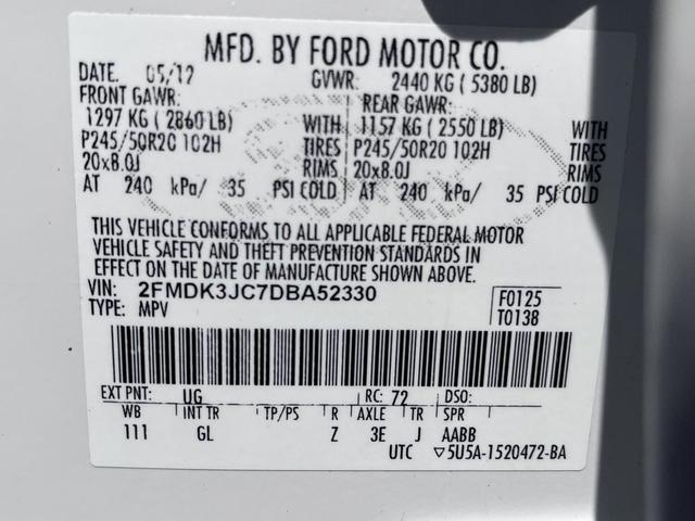 Photo of 2013 White Ford Edge