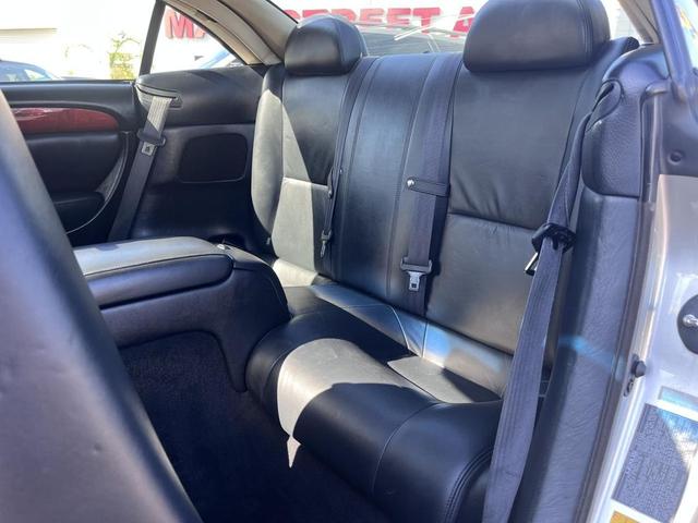 Photo of 2002 Millennium Silver Metallic Lexus SC 430