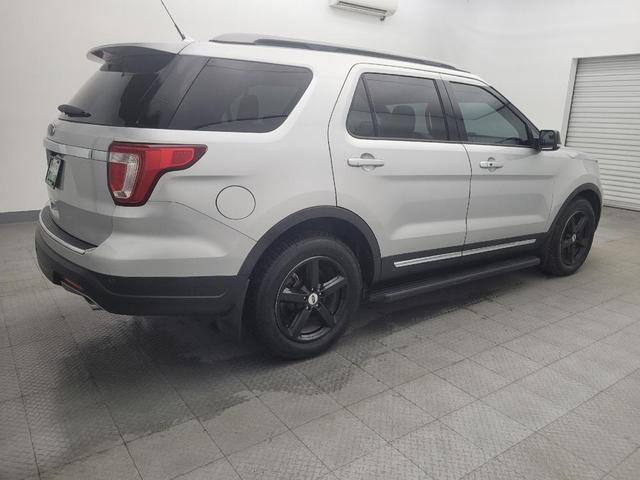 Photo of 2018 Ingot Silver Metallic Ford Explorer