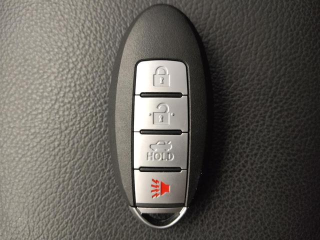 Photo of 2019 Pearl White Tricoat Nissan Altima