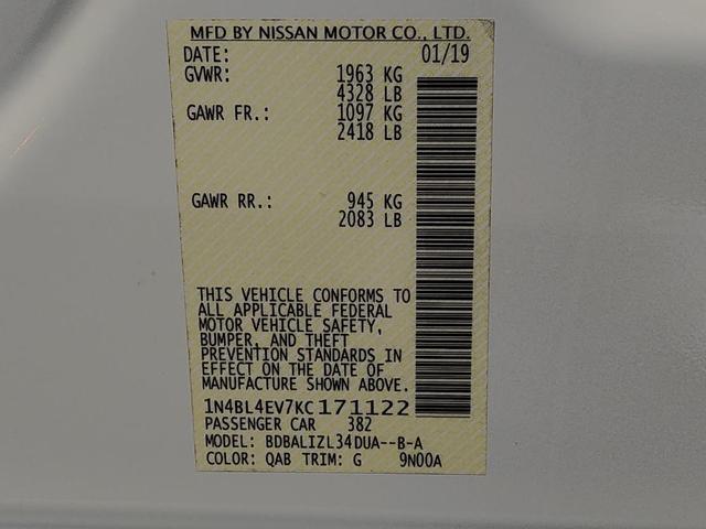 Photo of 2019 Pearl White Tricoat Nissan Altima