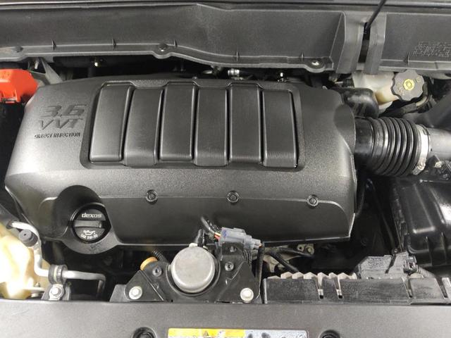 Photo of 2017 White Chevrolet Traverse