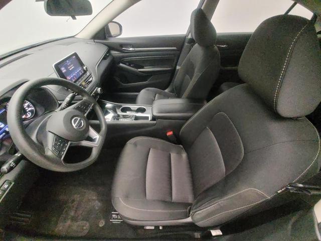 Photo of 2021 Super Black Nissan Altima
