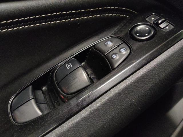 Photo of 2021 Super Black Nissan Altima