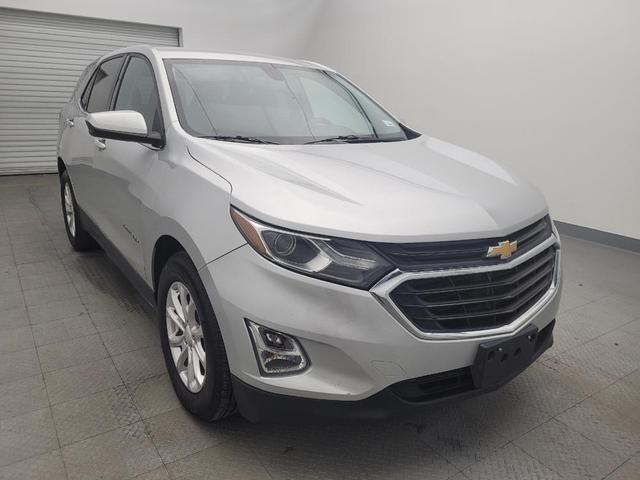 Photo of 2018 Silver Ice Metallic Chevrolet Equinox