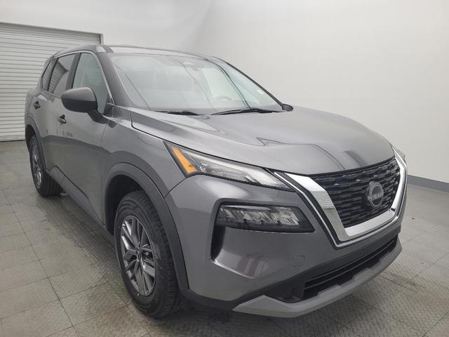 Photo of 2023 Gun Metallic Nissan Rogue