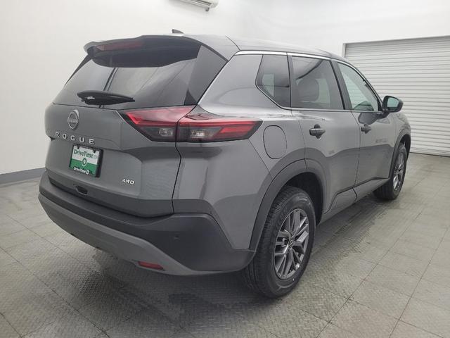 Photo of 2023 Gun Metallic Nissan Rogue