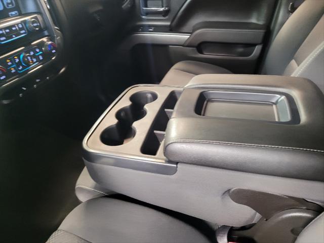 Photo of 2017 Silver Ice Metallic Chevrolet Silverado 1500