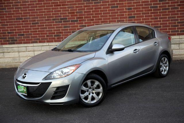 Photo of 2010 Liquid Silver Metallic Mazda Mazda3