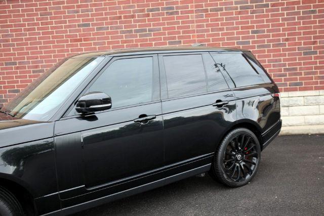 Photo of 2018 Santorini Black Land Rover Range Rover