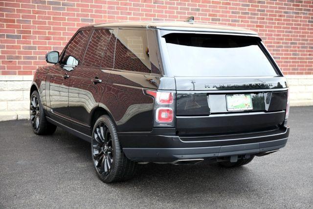 Photo of 2018 Santorini Black Land Rover Range Rover