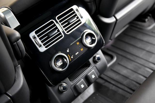 Photo of 2018 Santorini Black Land Rover Range Rover