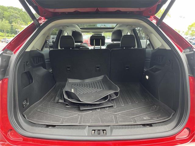 Photo of 2022 Rapid Red Metallic Tinted Clearcoat Ford Edge