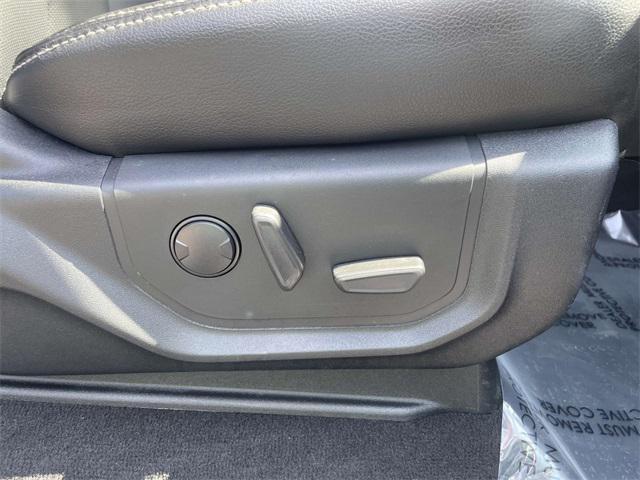 Photo of 2021 Agate Black Metallic Ford F-250