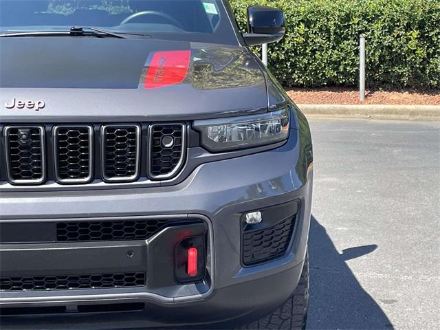 Photo of 2022 Baltic Gray Metallic Clearcoat Jeep Grand Cherokee