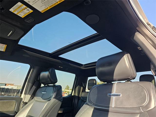 Photo of 2025 White Ford F-450