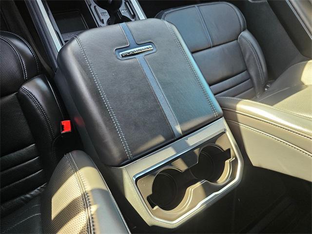 Photo of 2025 White Ford F-450