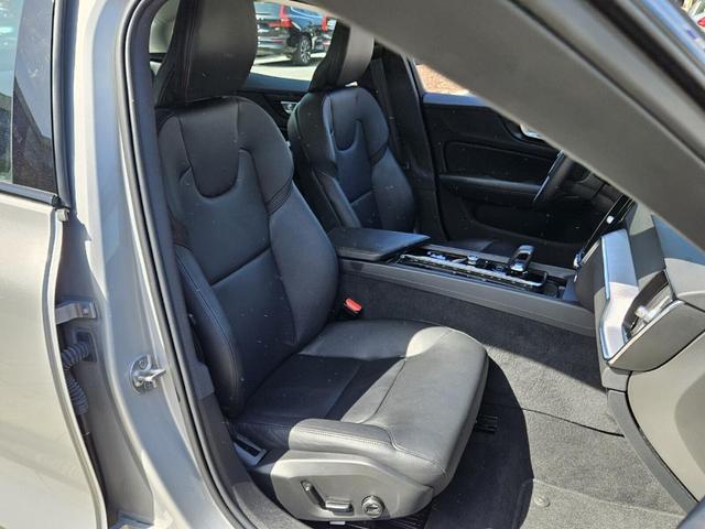 Photo of 2024 Silver Volvo S60