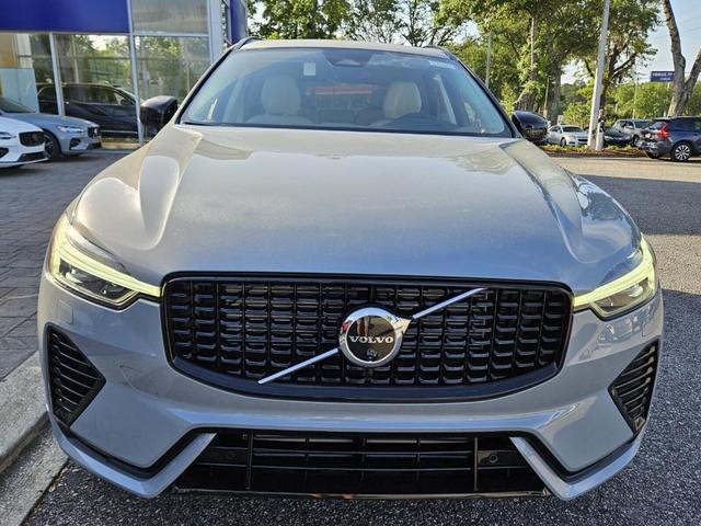 Photo of 2025 Vapour Gray Volvo XC60 Plug-In Hybrid