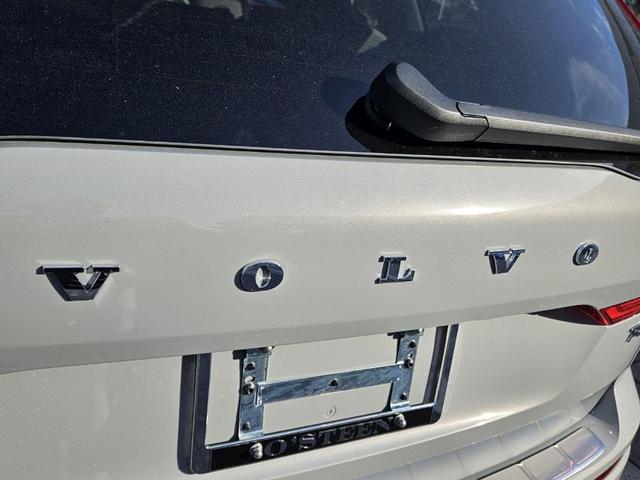 Photo of 2025 Vapour Gray Volvo XC60 Plug-In Hybrid