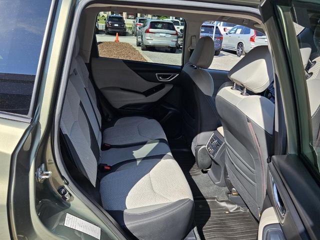 Photo of 2020 Jasper Green Metallic Subaru Forester