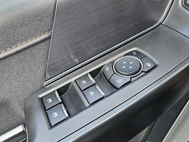 Photo of 2023 Agate Black Metallic Ford F-150