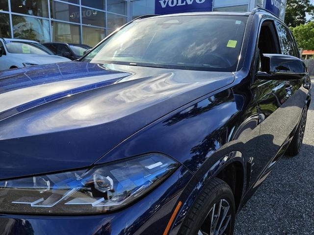 Photo of 2024 Tanzanite Blue II Metallic BMW X5