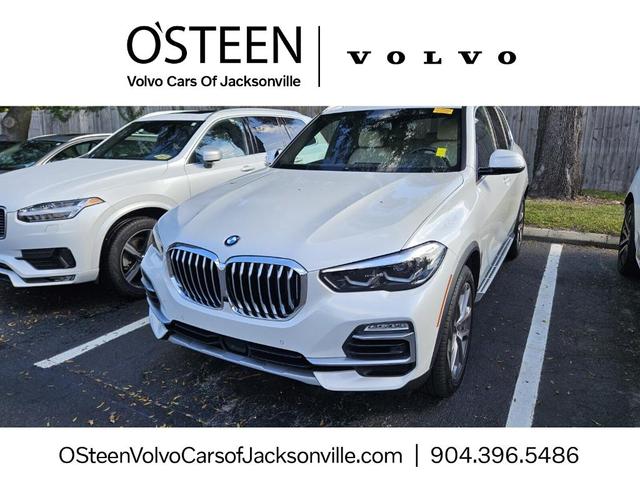 Photo of 2021 Mineral White Metallic BMW X5