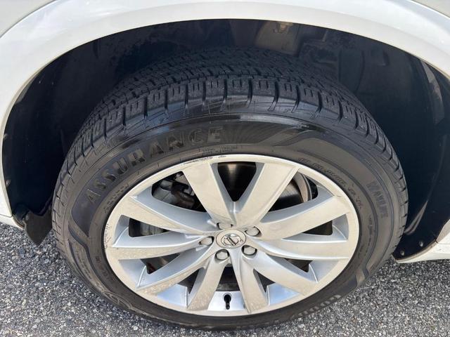 Photo of 2017 White Volvo XC90