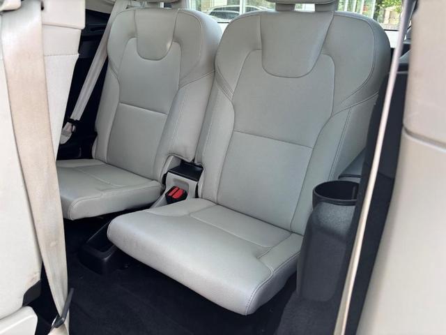 Photo of 2017 White Volvo XC90
