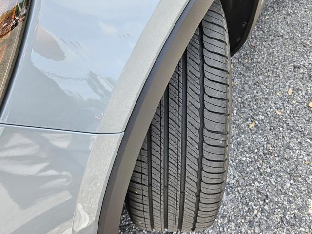 Photo of 2025 Vapour Gray Volvo XC40
