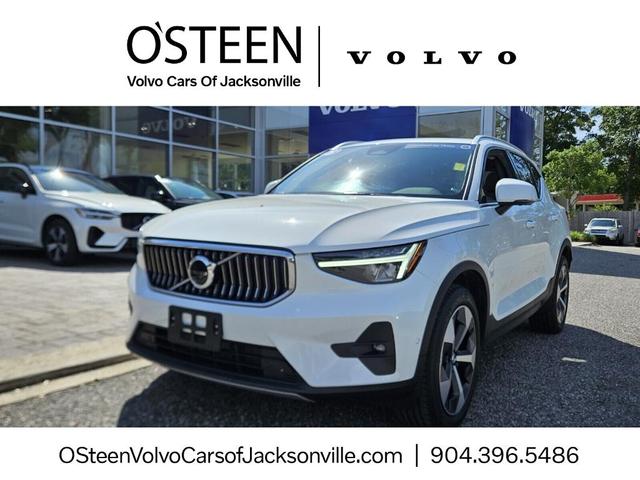 2023 Volvo XC40