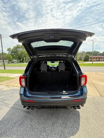 Photo of 2020 Blue Ford Explorer