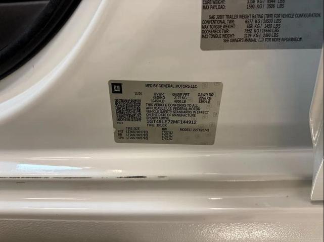 Photo of 2021 Summit White GMC Sierra 2500
