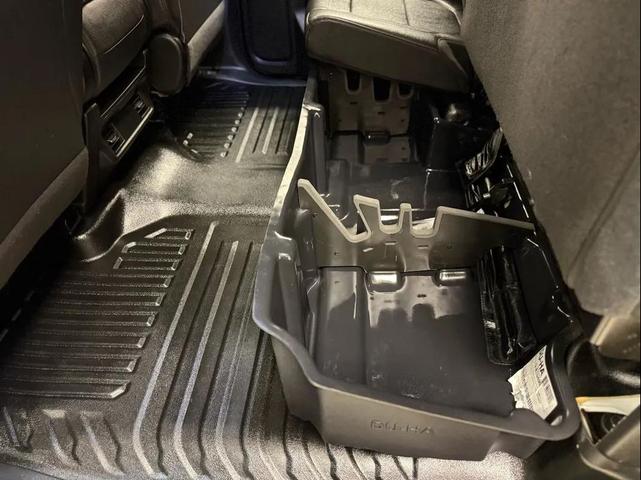 Photo of 2021 Summit White GMC Sierra 2500
