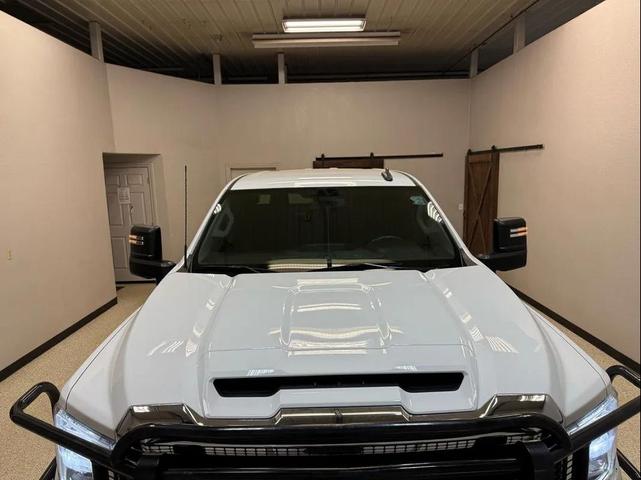 Photo of 2021 Summit White GMC Sierra 2500
