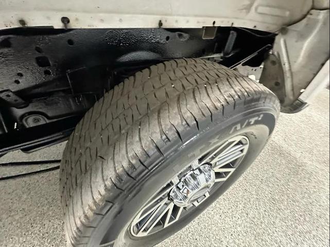 Photo of 2018 Ingot Silver Metallic Ford F-250